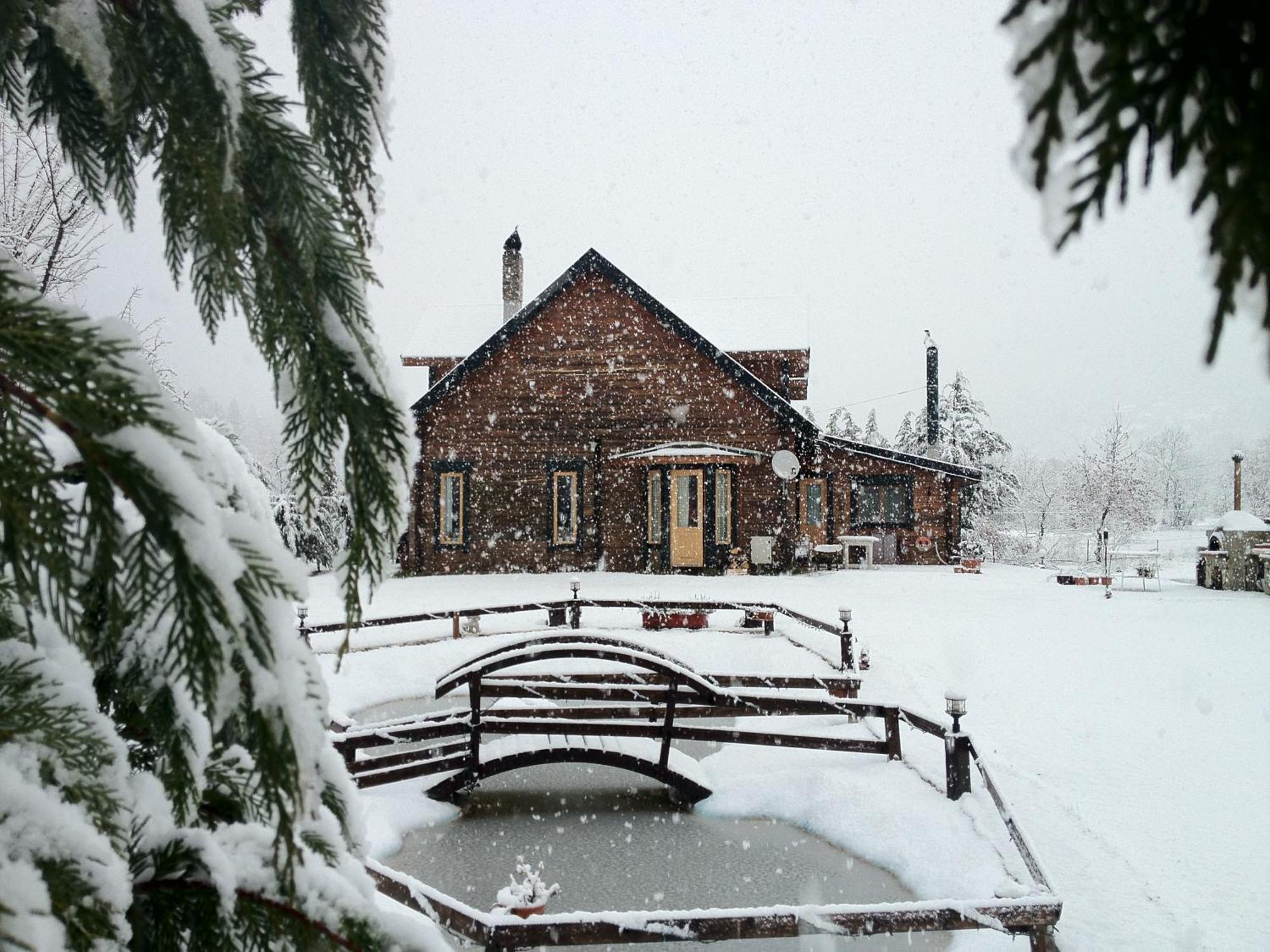 Agroktima Armonia Guest House Karpenísion Eksteriør bilde