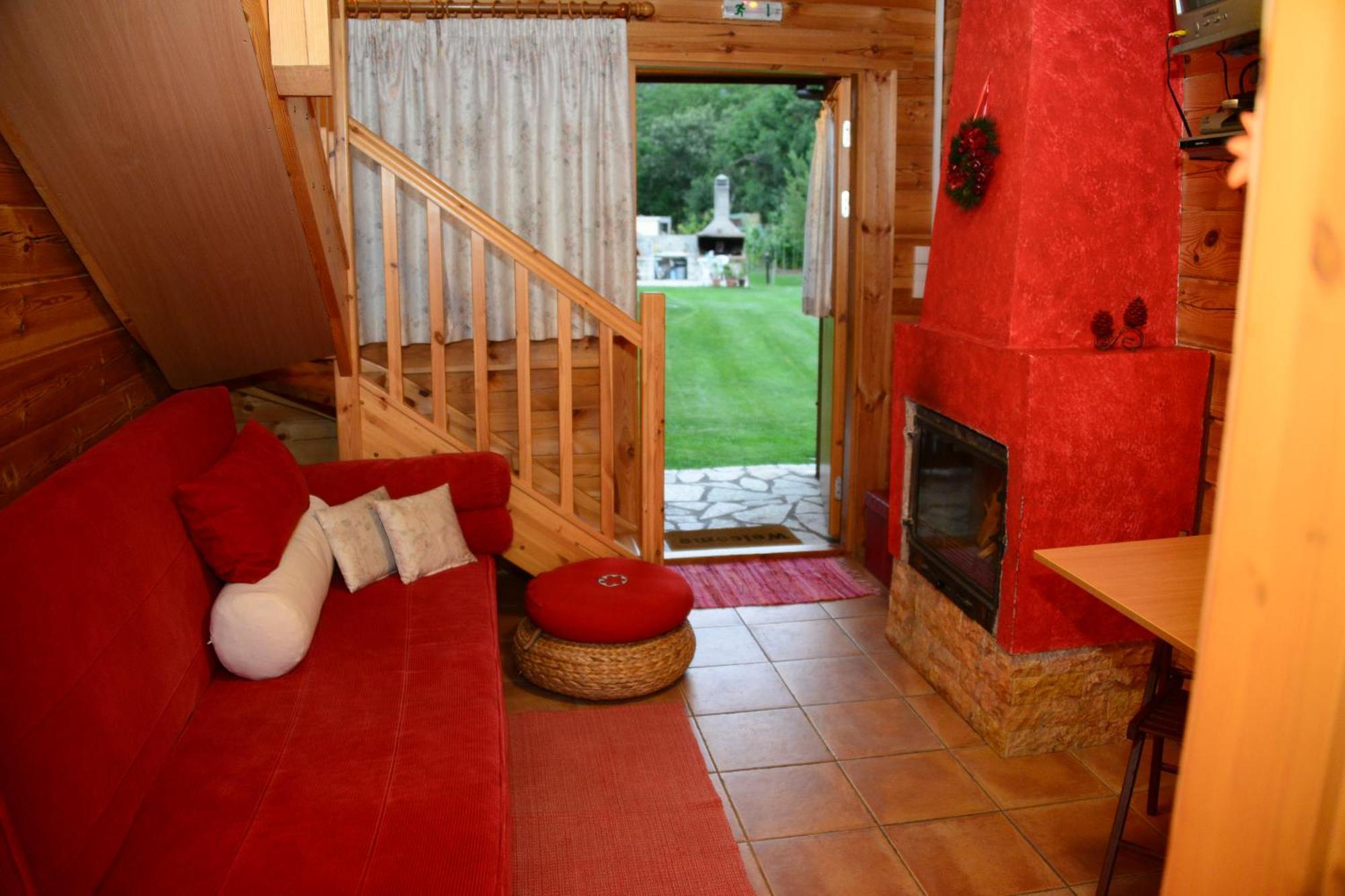 Agroktima Armonia Guest House Karpenísion Eksteriør bilde